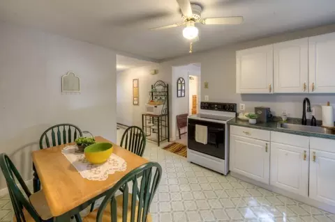 10 Kenmore St # A, Worcester, MA 01606 photo 8