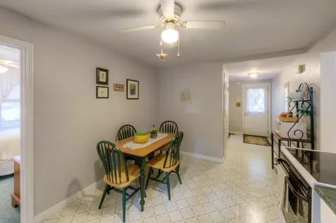 10 Kenmore St # A, Worcester, MA 01606 photo 7
