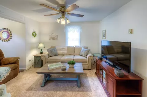 10 Kenmore St # A, Worcester, MA 01606 photo 13