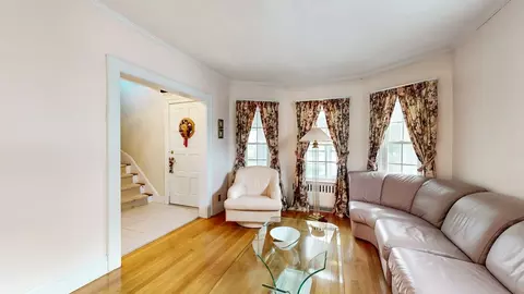 35 Plummer Ave, Winthrop, MA 02152 photo 6