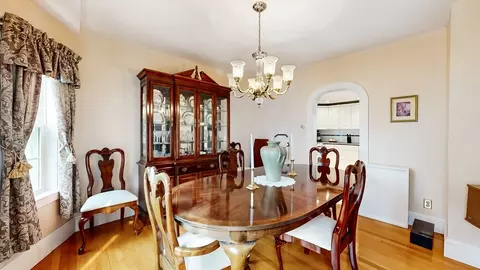 35 Plummer Ave, Winthrop, MA 02152 photo 8
