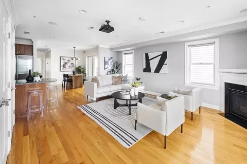 15 Ward St #3, Boston, MA 02127