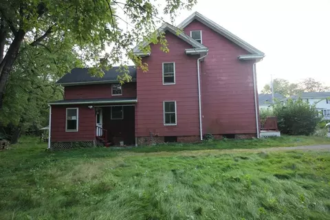 47 School St, South Hadley, MA 01075