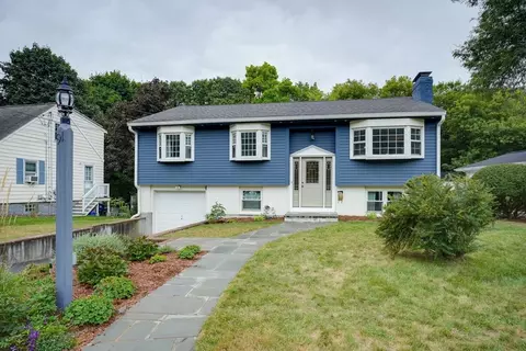 91 Arlmont St, Arlington, MA 02476