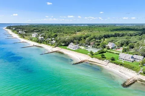 265 Sea View Ave, Barnstable, MA 02655