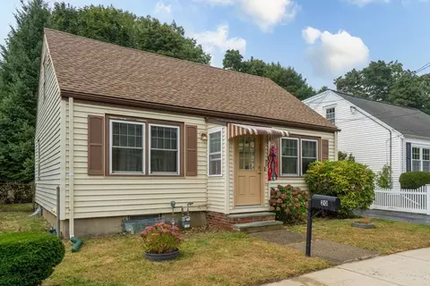 20 Taylor St, Winthrop, MA 02152