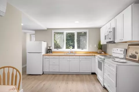 129 Great Neck Rd, Wareham, MA 02571 photo 11