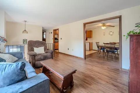 96 B St, Dracut, MA 01826 photo 6