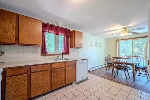 96 B St, Dracut, MA 01826 photo 11