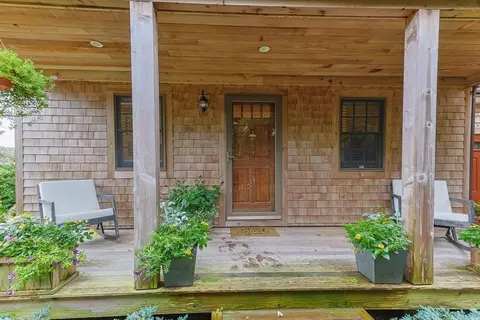 11 Georges Path #B, Provincetown, MA 02657