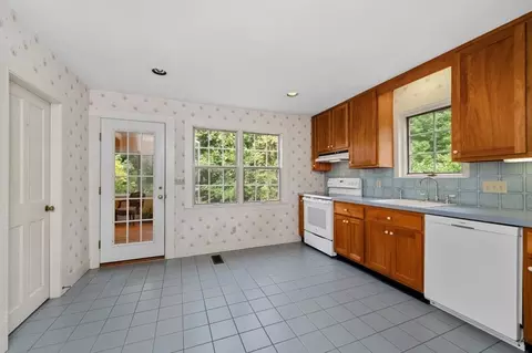278 High Plain Rd, Andover, MA 01810 photo 12
