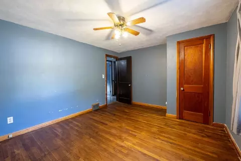 19 Redden St, Springfield, MA 01119 photo 14