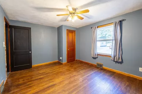 19 Redden St, Springfield, MA 01119 photo 13