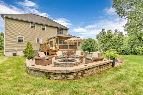 56 Clement, Dracut, MA 01826 photo 12
