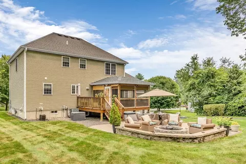 56 Clement, Dracut, MA 01826 photo 14
