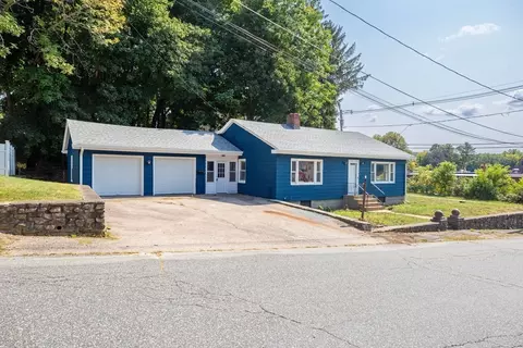 4 Hartwell Ter, Southbridge, MA 01550