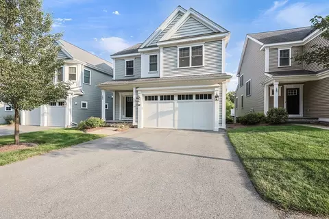 182 Riverpath Dr #182, Framingham, MA 01701