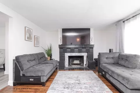 143 Redlands St, Springfield, MA 01104 photo 14