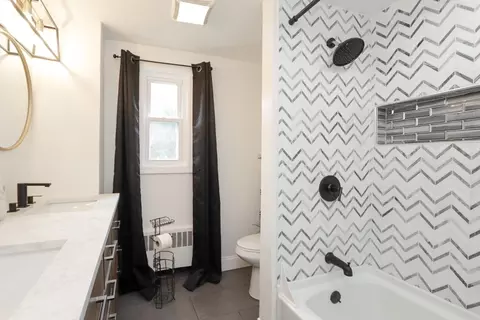 143 Redlands St, Springfield, MA 01104 photo 5