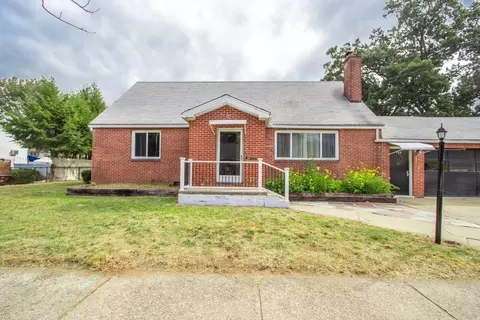 143 Redlands St, Springfield, MA 01104 photo 12