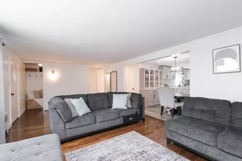 143 Redlands St, Springfield, MA 01104 photo 15