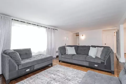 143 Redlands St, Springfield, MA 01104 photo 33