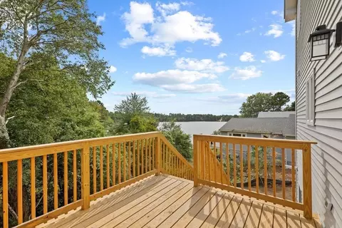 12 Shangri La Blvd, Wareham, MA 02538 photo 2