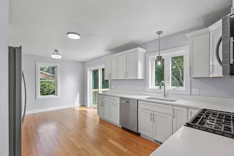 12 Shangri La Blvd, Wareham, MA 02538 photo 4