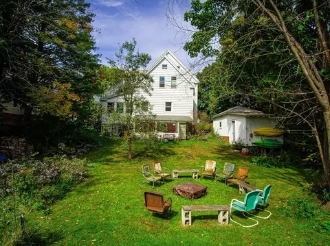 10 Chapman Ave, Easthampton, MA 01027 photo 3