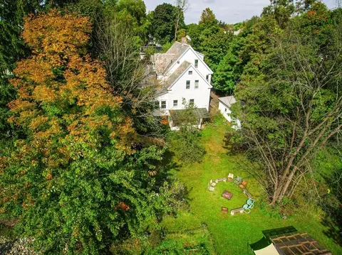 10 Chapman Ave, Easthampton, MA 01027 photo 5