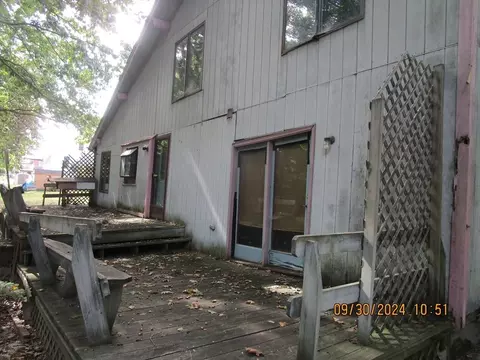 26 Hall Rd, Webster, MA 01570 photo 4