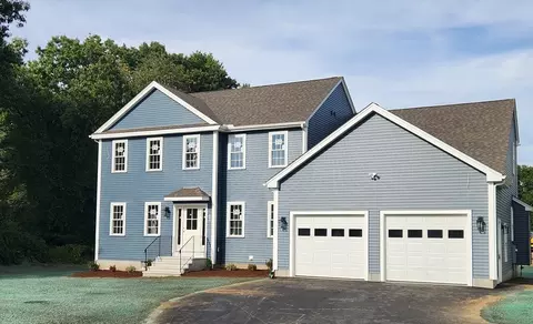 133 Elm St, Uxbridge, MA 01569
