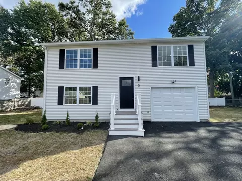 5 Olney Ave, Springfield, MA 01119 photo 3