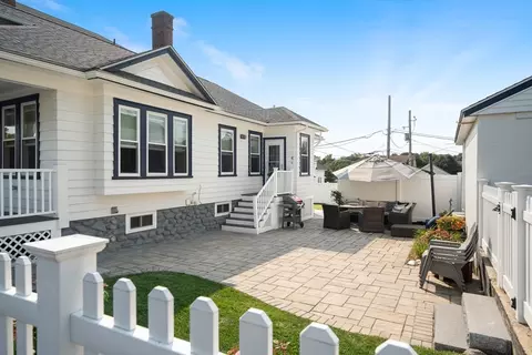 Exterior - 12 Caprera Rd, Worcester, MA 01604 photo 2 of 13