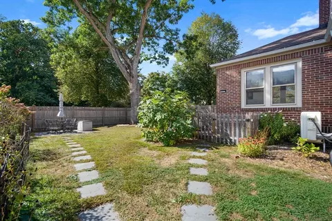 67 Texel Dr, Springfield, MA 01108 photo 37