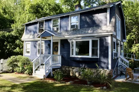 16 Nash Ave, Ashland, MA 01721
