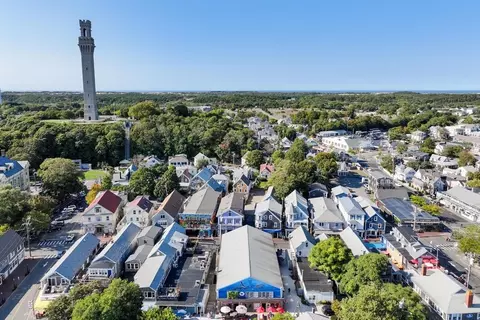 293 Commercial St UNIT 6, Provincetown, MA 02657