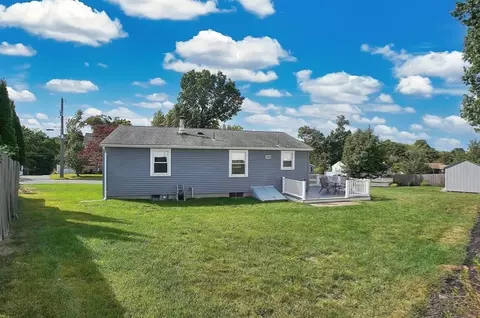 92 Agnes St, Springfield, MA 01108 photo 24