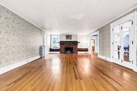 Living - 15 W Main St, Upton, MA 01568 photo 1 of 5