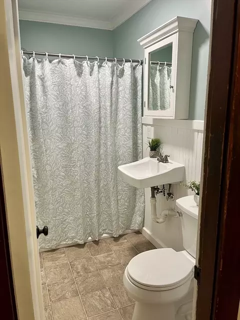 40 Carlin St, Athol, MA 01331 photo 14