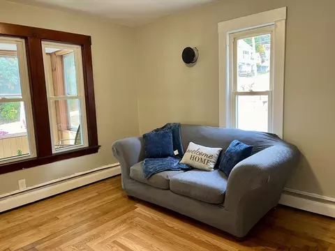 40 Carlin St, Athol, MA 01331 photo 9