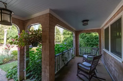 Exterior - 3 Grapevine Rd, Gloucester, MA 01930 photo 3 of 7