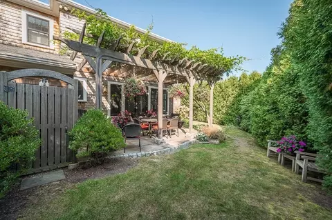 Exterior - 3 Grapevine Rd, Gloucester, MA 01930 photo 6 of 7
