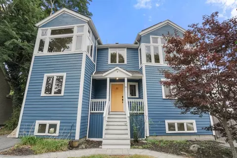 51 Paine St, Boston, MA 02131