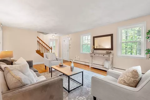 290 Central St, Georgetown, MA 01833 photo 3
