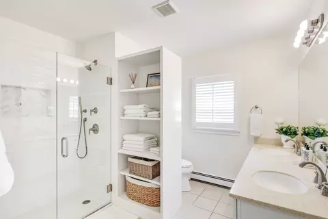 8 Blue Castle Dr, Mashpee, MA 02649 photo 17