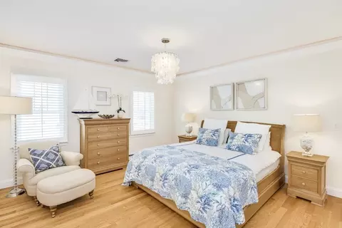 8 Blue Castle Dr, Mashpee, MA 02649 photo 18