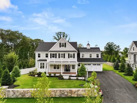 2 Wyndemere Ln, Natick, MA 01760
