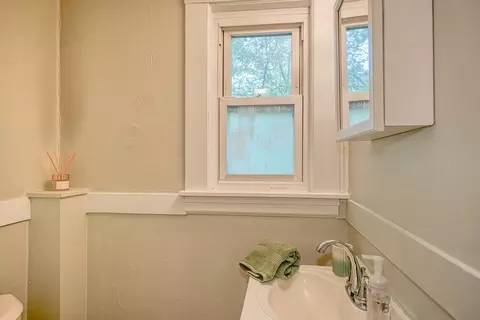 Bath - 11-13 Douglas Ave, Maynard, MA 01754 photo 2 of 2
