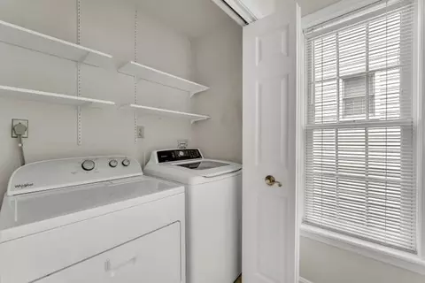 70 Castlegate Dr #70, Springfield, MA 01129 photo 18